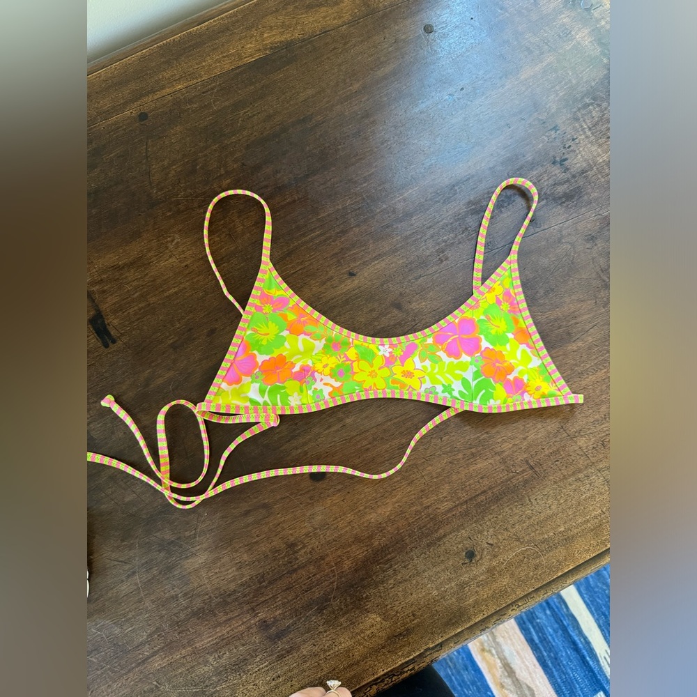 XS swim top Hawaiian flowers